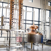 Copper Pot Still Vodka Customized 200-5000L Distillation Equipment with Stainless Steel Condenser