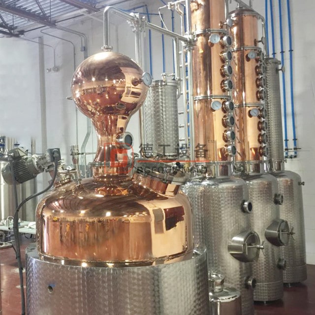1000L Distillery equipment DEGONG Supplier vodka copper distilling
