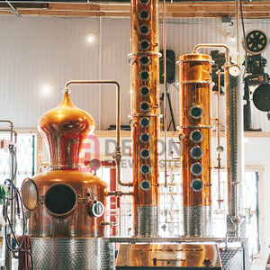 1000L Copper Vodka Gin Whisky Brandy Distillation Equipment Spirits Alcohol Distillery 
