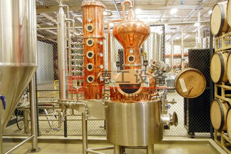 300L Whiskey Gin Rum Distillation Equipment with Electric Heating