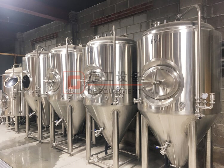 500L 1000L 2000l Customized SUS304 Turnkey Commercial Brewery Used